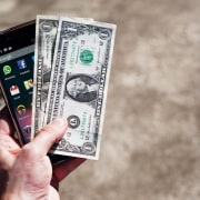 Smartphone Geld Mobilfunkanbieter